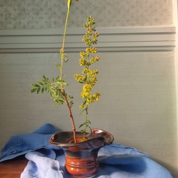 Georgetown Pottery signed Ikebana Studio Art Pottery Vase Earthy Colors - Picture 1 of 5